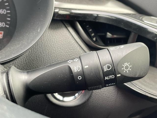 Toyota C-HR 2021 8546482-19