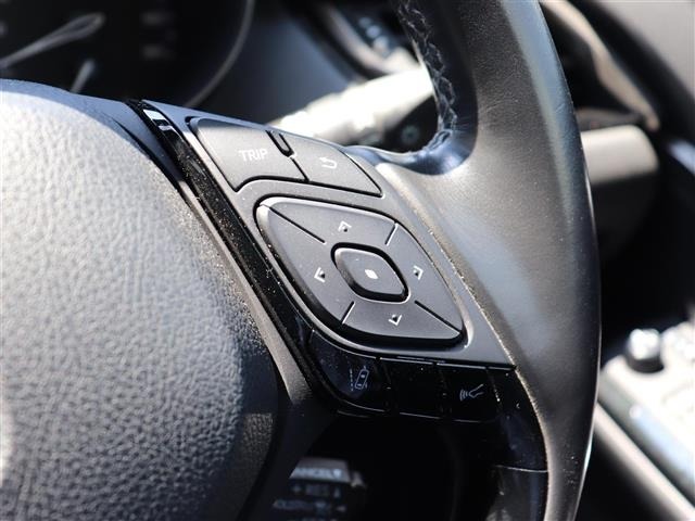 Toyota C-HR 2017 8546604-3