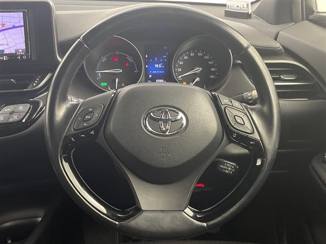 Toyota C-HR 2018 8546606-14