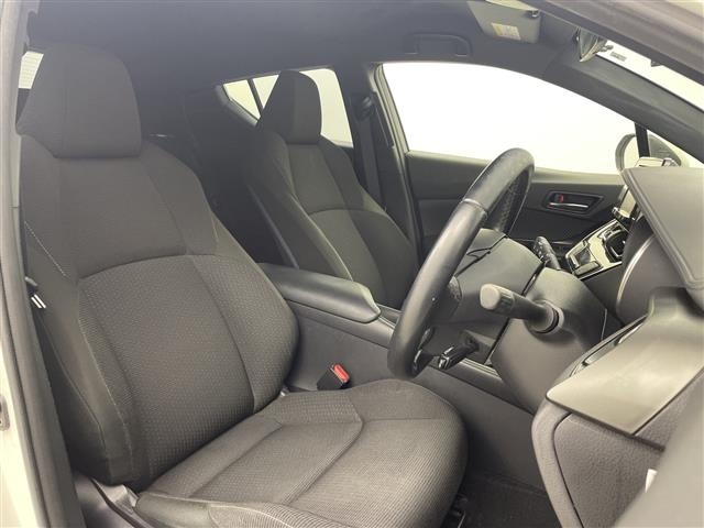 Toyota C-HR 2018 8546606-5