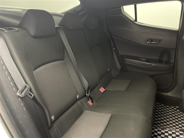 Toyota C-HR 2018 8546606-7