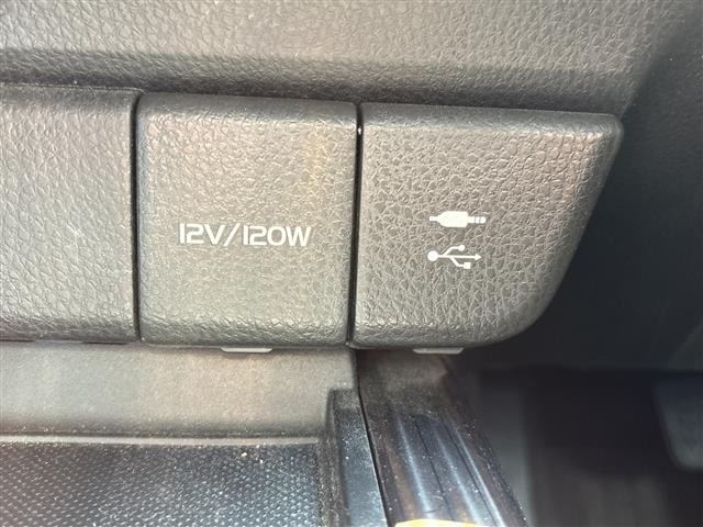 Toyota CAMRY 2017 8553603-3