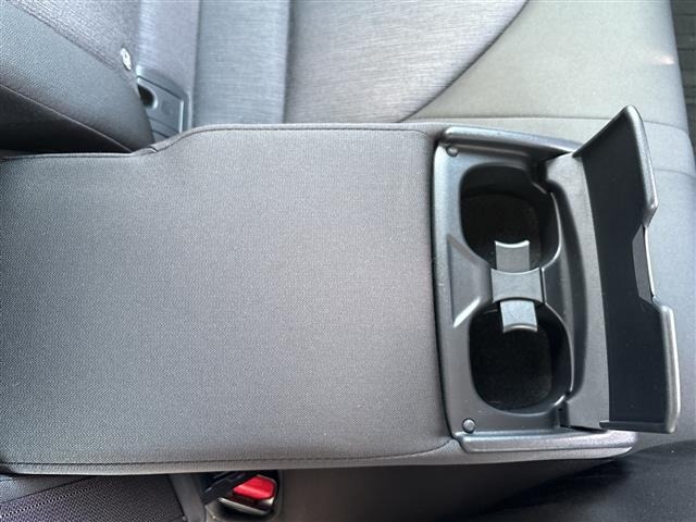 Toyota CAMRY 2017 8553603-8