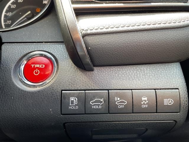 Toyota CAMRY 2018 8553619-7