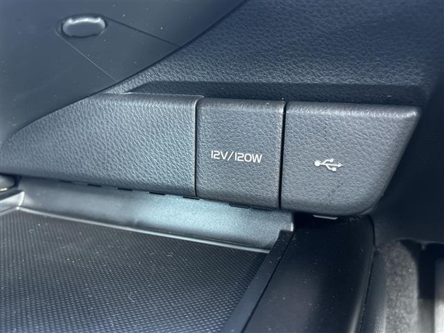 Toyota CAMRY 2021 8553620-9