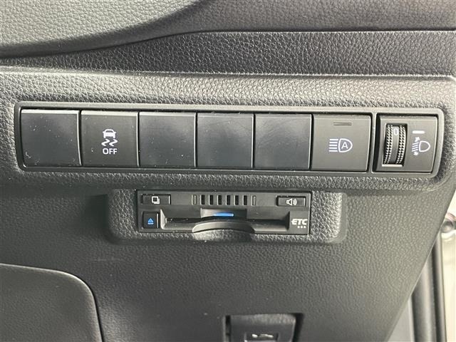 Toyota COROLLA TOURING 2021 8567849-18