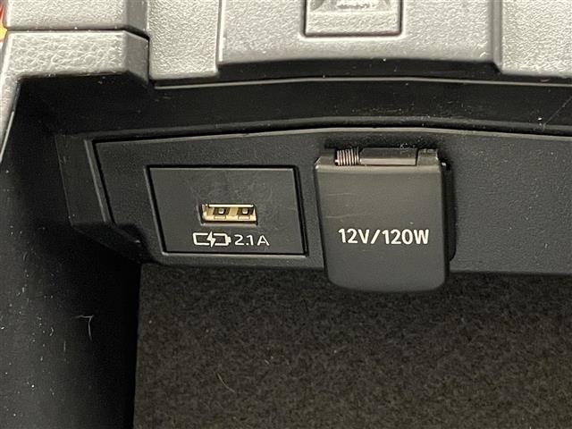 Toyota COROLLA TOURING 2021 8567849-3