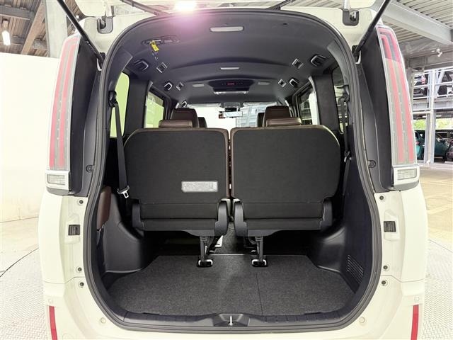 Toyota ESQUIRE 2018 8566358-12