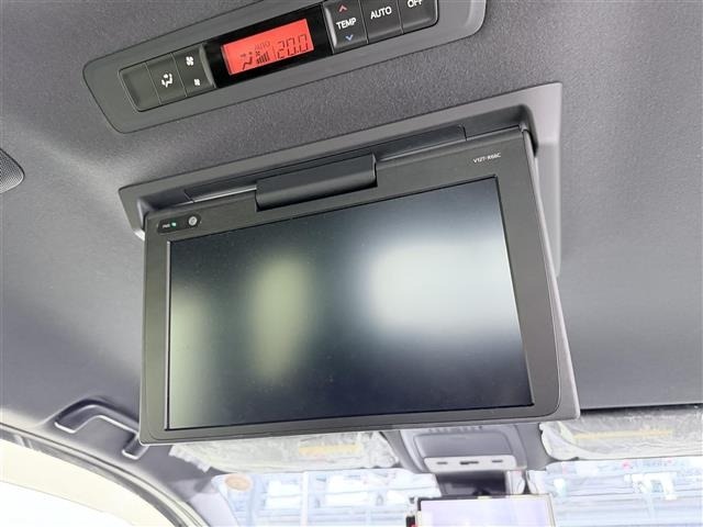 Toyota ESQUIRE 2018 8566358-20