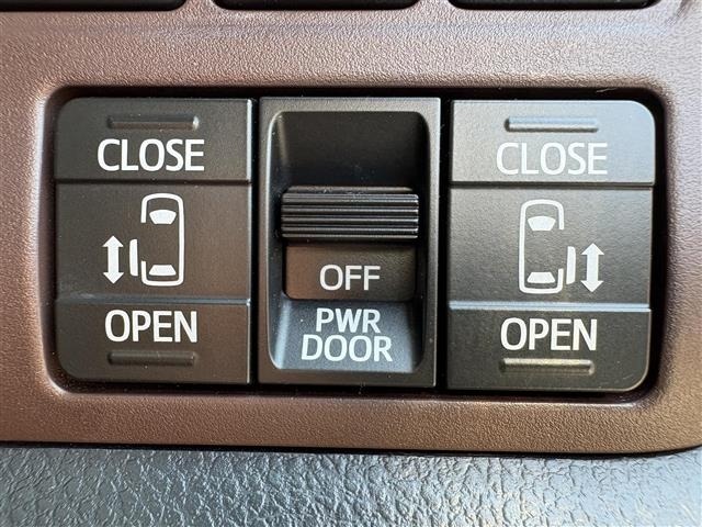 Toyota ESQUIRE 2017 8566359-3