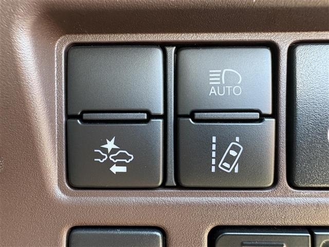 Toyota ESQUIRE 2017 8566359-5