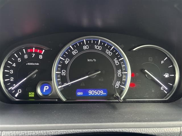 Toyota ESQUIRE 2016 8566378-6