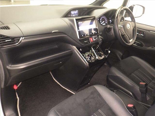 Toyota ESQUIRE 2021 8566426-4