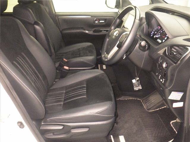 Toyota ESQUIRE 2021 8566426-5