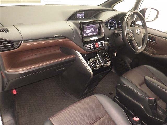 Toyota ESQUIRE 2015 8566427-4
