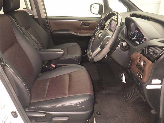Toyota ESQUIRE 2015 8566427-5