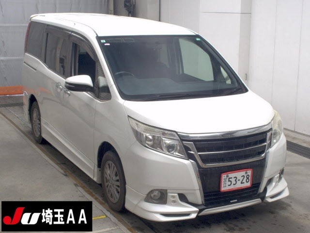 Toyota ESQUIRE 2015 8566481-0