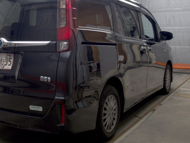 Toyota ESQUIRE 2015 8566487-5