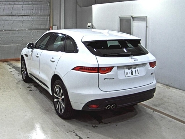 Jaguar F-PACE 2016 8554747-1