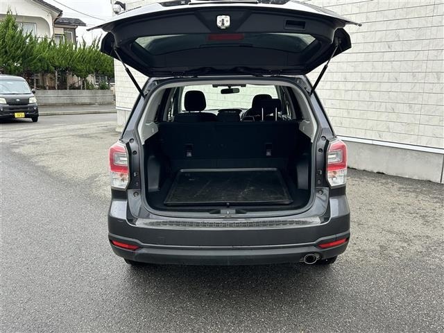 Subaru FORESTER 2016 8558609-10