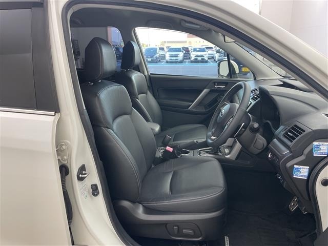 Subaru FORESTER 2013 8558627-1