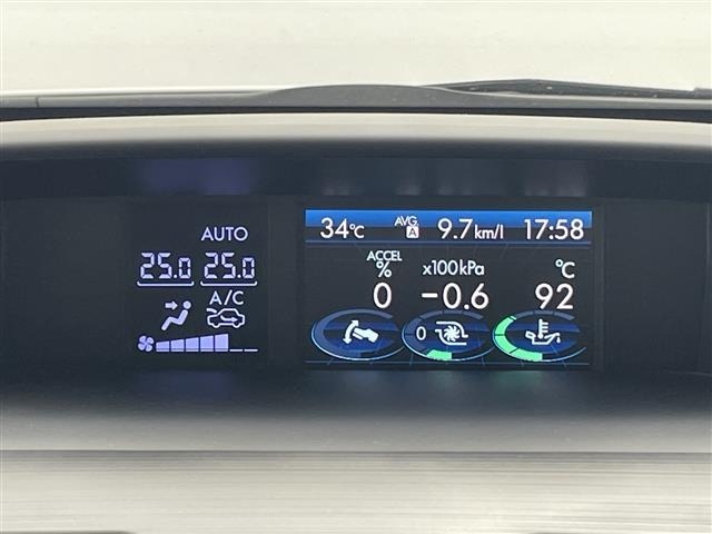 Subaru FORESTER 2013 8558627-17