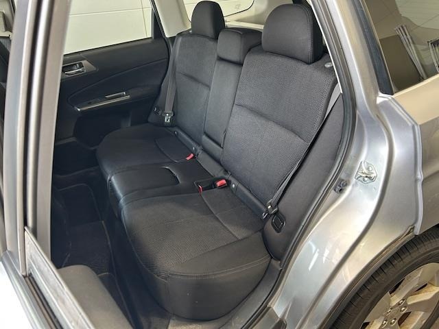 Subaru FORESTER 2011 8558653-21