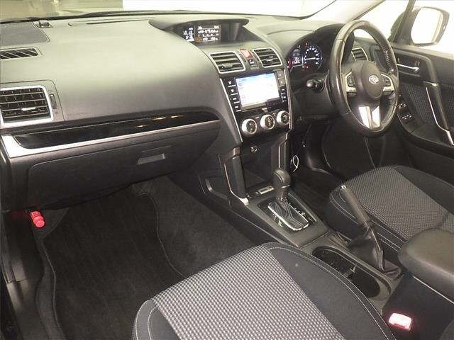 Subaru FORESTER 2017 8558669-4