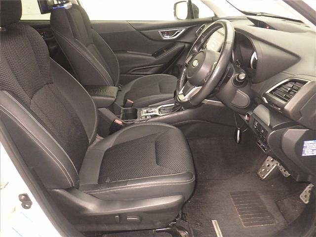Subaru FORESTER 2018 8558672-5