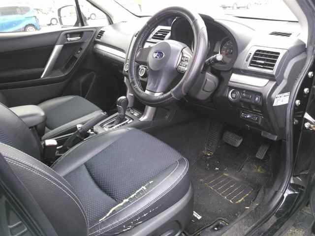 Subaru FORESTER 2013 8558688-3