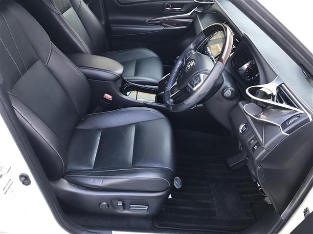 Toyota HARRIER 2016 8566007-7