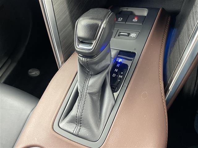Toyota HARRIER 2023 8566248-1