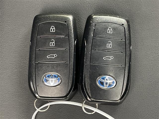 Toyota HARRIER 2022 8566260-9