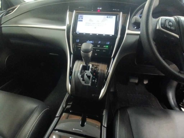 Toyota HARRIER 2020 8566439-11