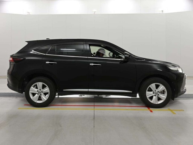 Toyota HARRIER 2020 8566439-3