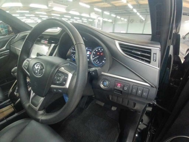 Toyota HARRIER 2020 8566439-9