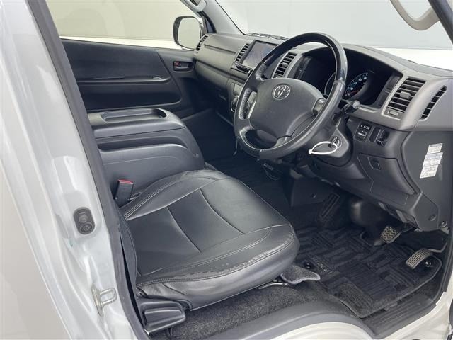 Toyota HIACE VAN 2013 8539988-11