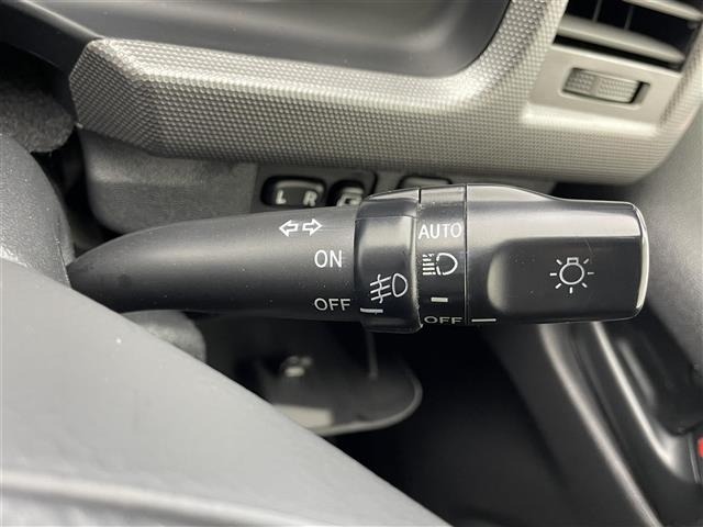 Toyota HIACE VAN 2013 8539988-8