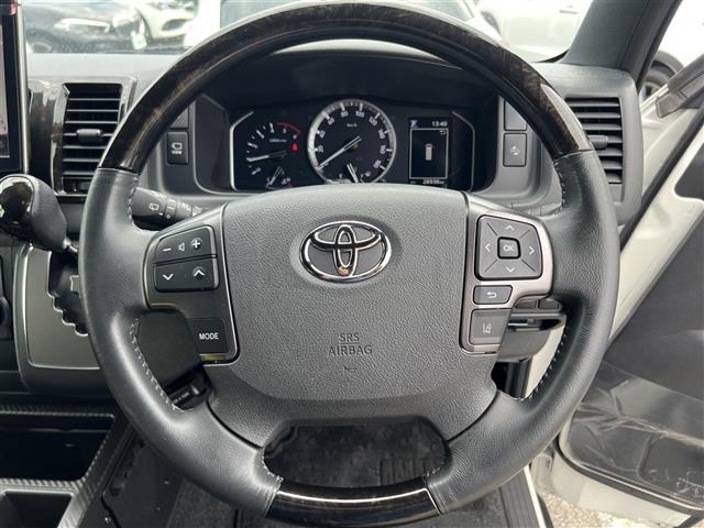 Toyota HIACE VAN 2024 8539994-11