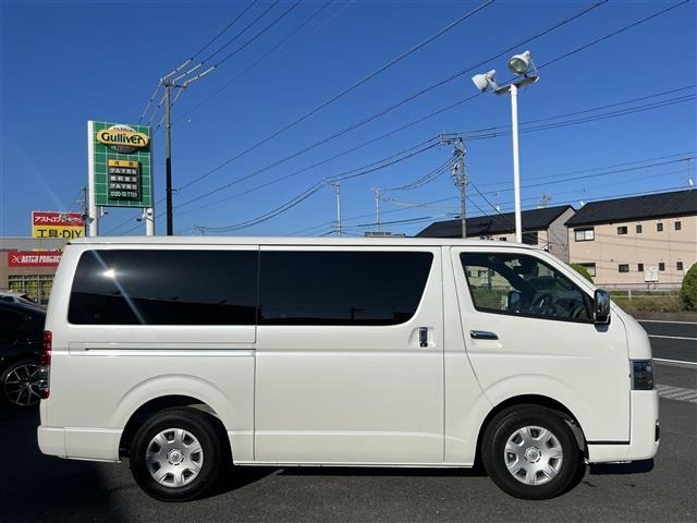 Toyota HIACE VAN 2024 8539994-3