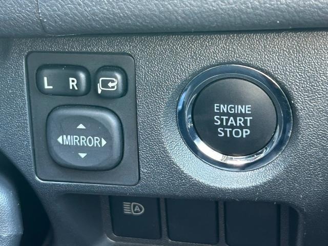 Toyota HIACE VAN 2021 8540009-1