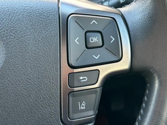 Toyota HIACE VAN 2021 8540009-17