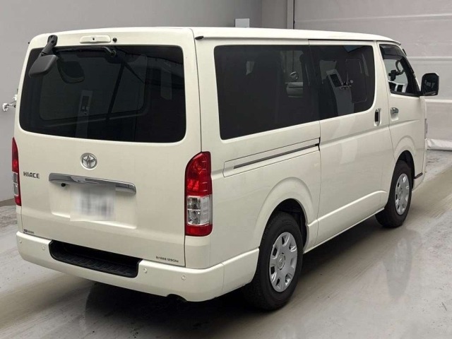 Toyota HIACE VAN 2025 8540530-1