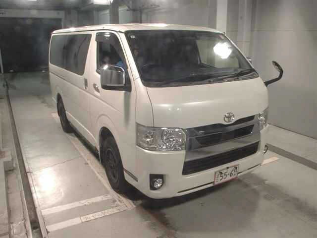 Toyota HIACE VAN 2021 8540536-0