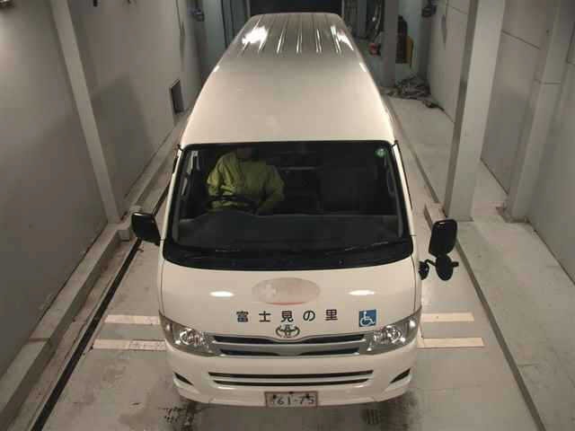 Toyota HIACE VAN 2012 8540567-6