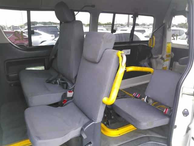 Toyota HIACE VAN 2012 8540567-9