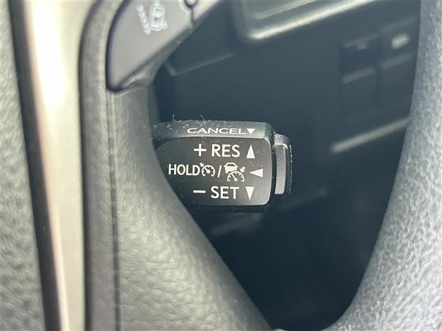 Toyota LAND CRUISER PRADO 2023 8565461-10