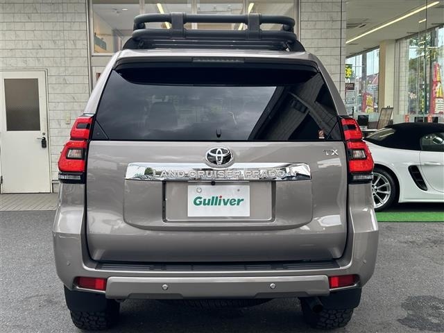Toyota LAND CRUISER PRADO 2023 8565461-16