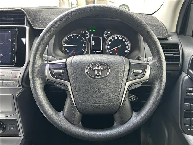 Toyota LAND CRUISER PRADO 2023 8565461-7