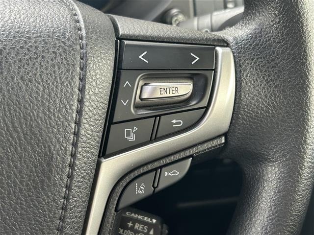Toyota LAND CRUISER PRADO 2023 8565461-9